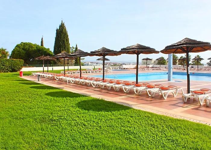 Cozy And Stylish Studio Apt - Just 800M From The Beach