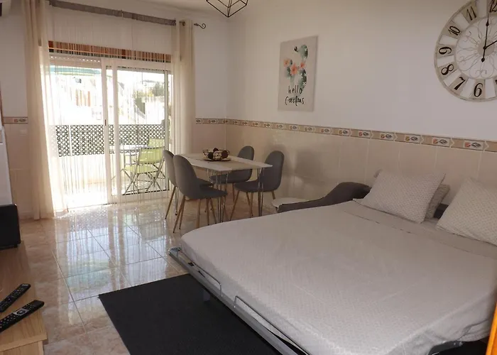 Apartamentos Roja Sol