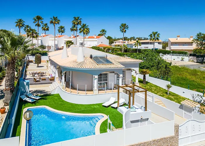 Vicente Mar By Signaturestays