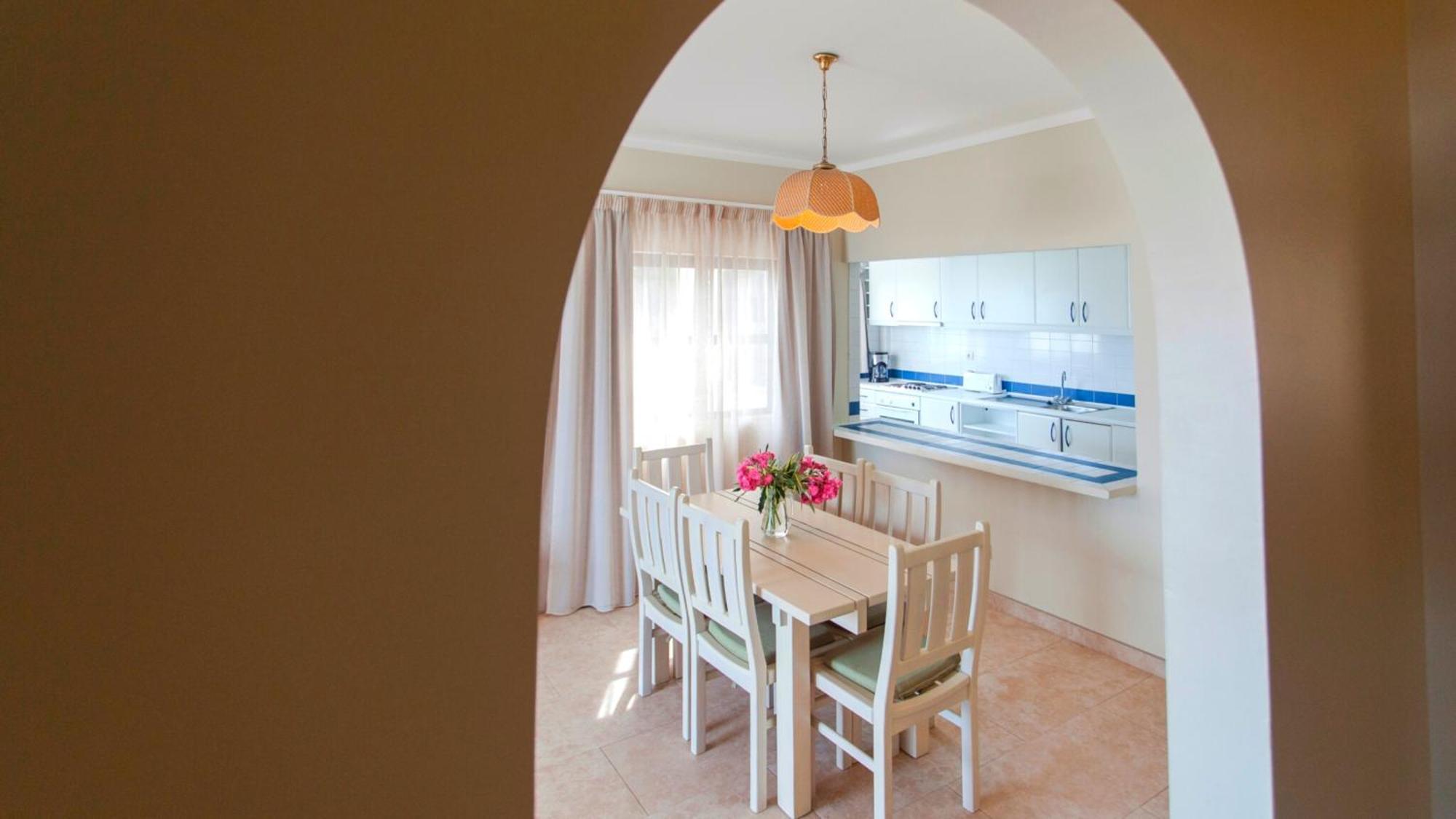One-Bedroom Apartment with Sea View