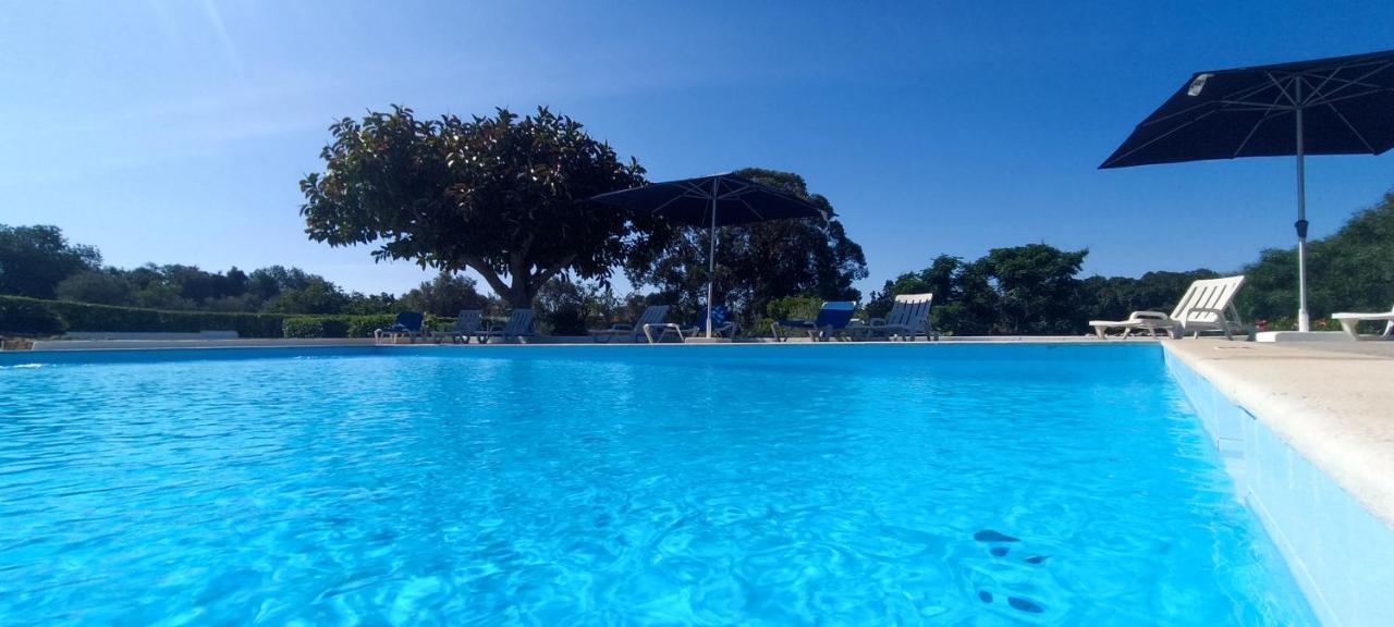 Apartamento com Varanda