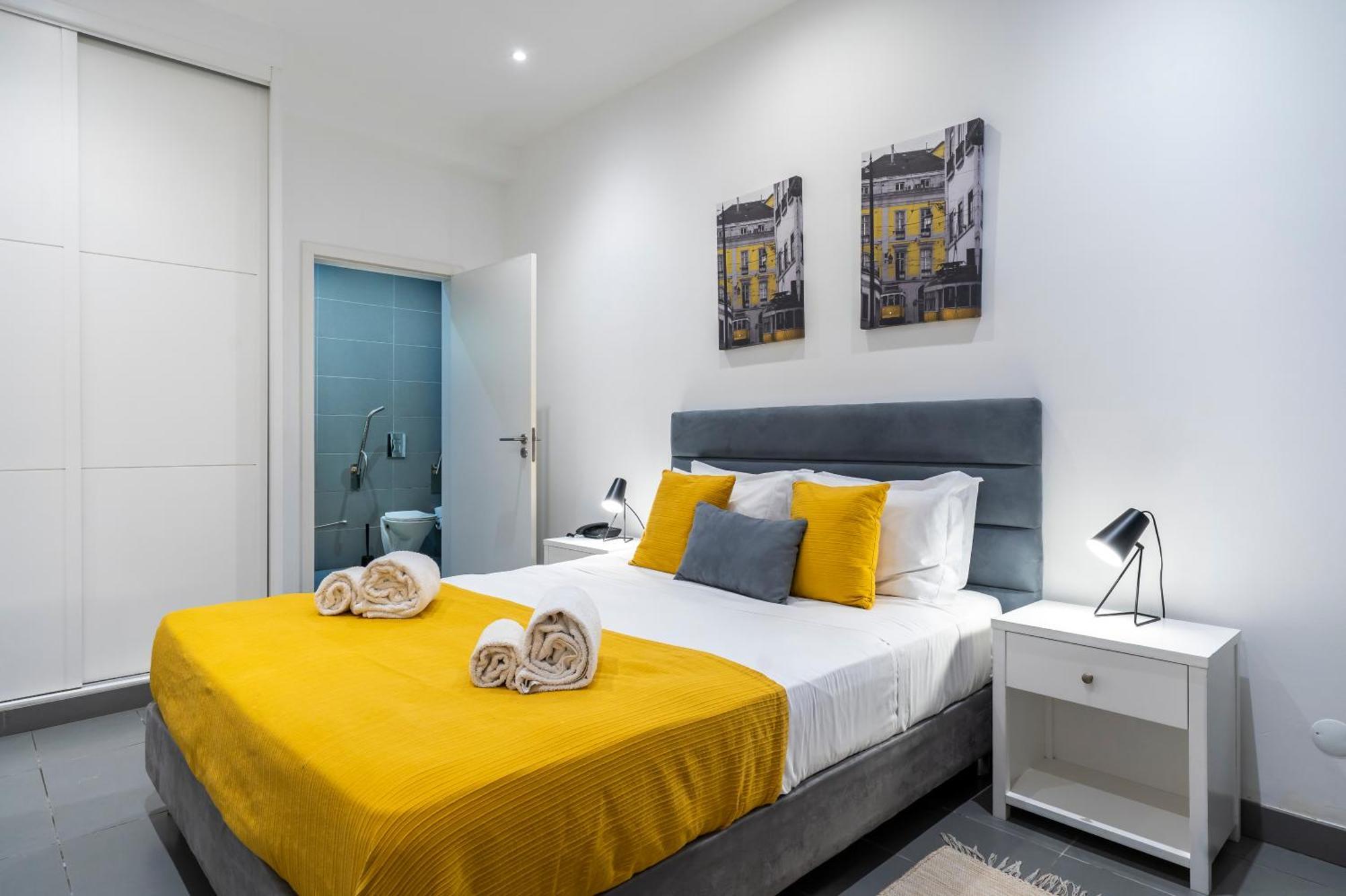 Double or Twin Room without Balcony