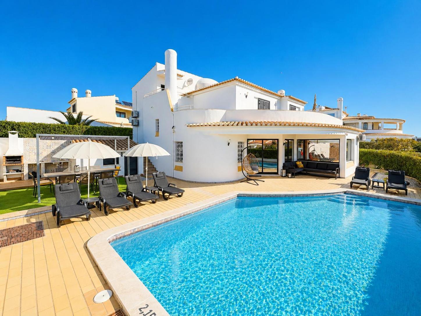 Superior Villa