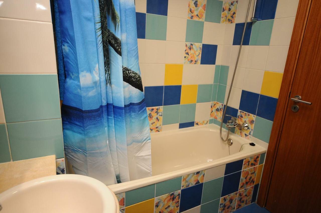 Apartamento con vistas a la piscina