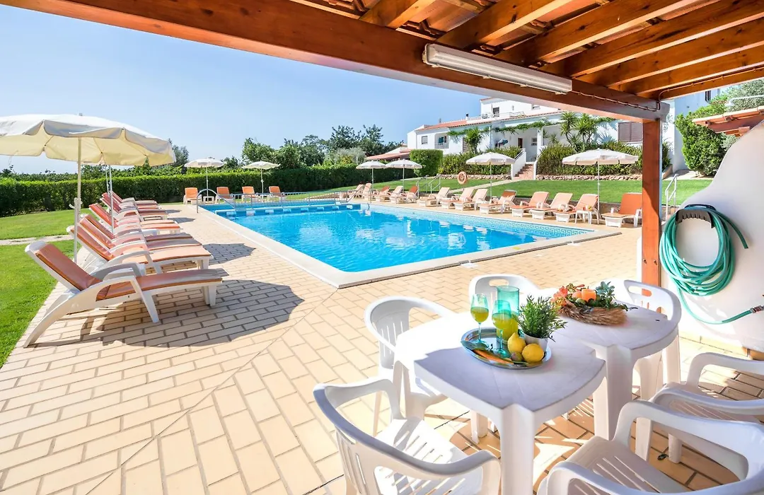 Apartamentos Flor da Laranja, Albufeira by AlgarveBlossom-1