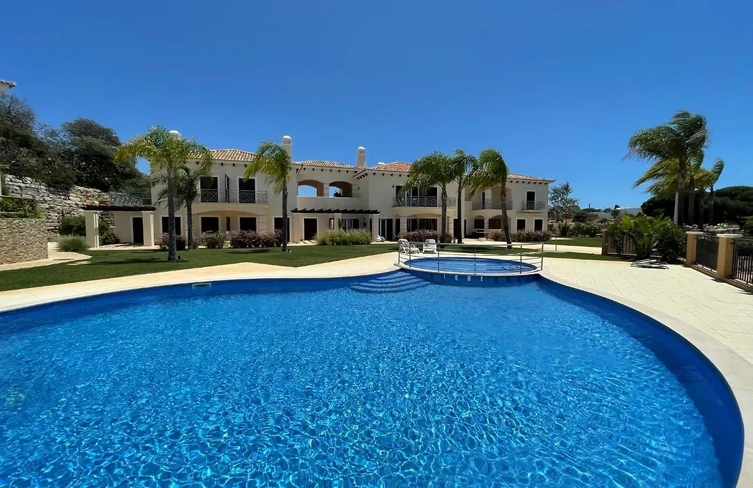 Villa Cascata, 3 Bedroom, Pool, Close To Olhos De Agua-1