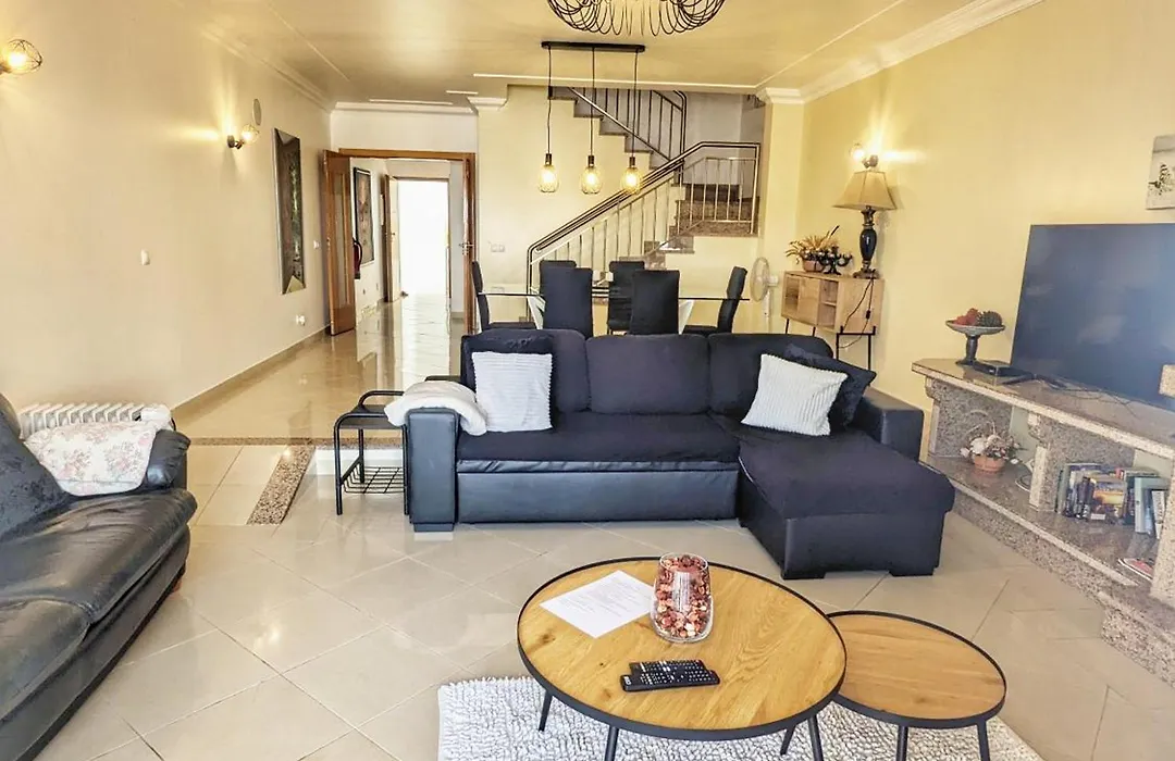 Farm Village- Townhouse 2 Mins From Old Town Albufeira-1