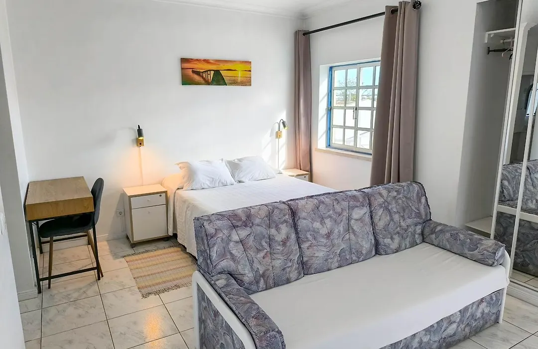 Apartamentos Sereia Da Oura-1