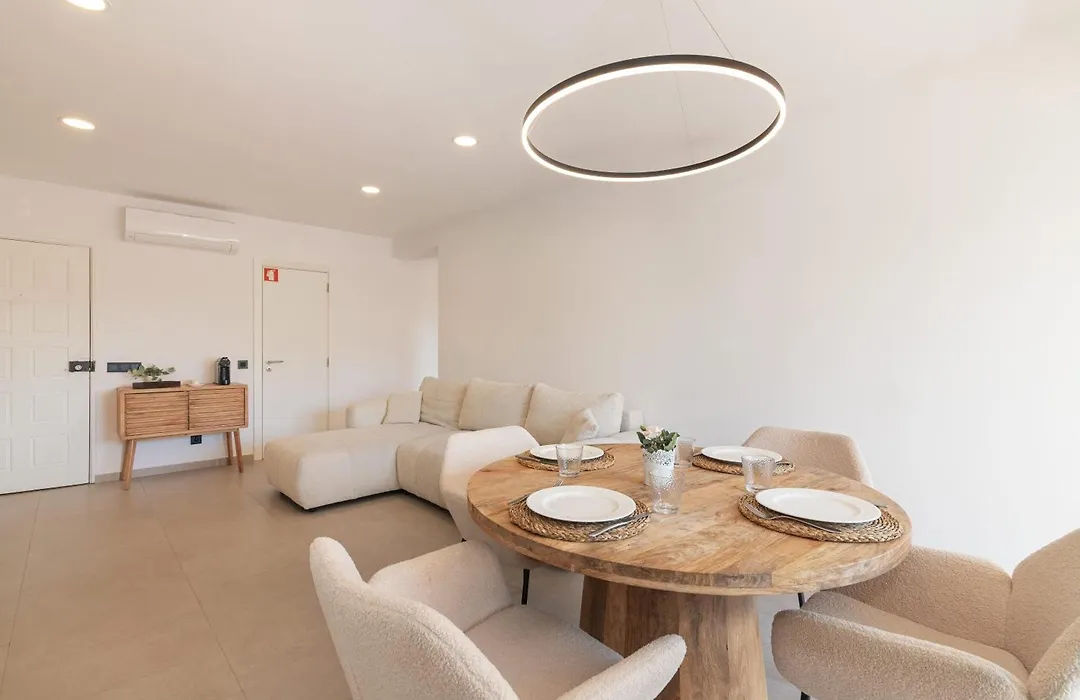 Apartamento Em Albufeira - Condominio Com Piscina-1