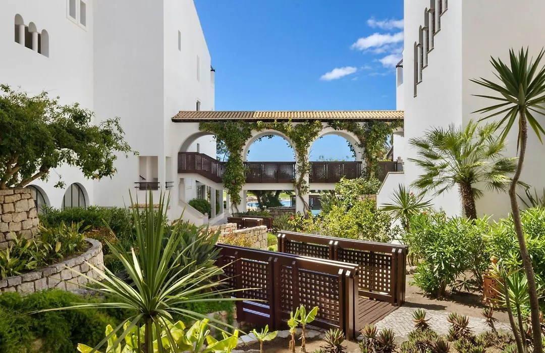 Pine Cliffs Residence, A Luxury Collection Resort, Algarve-1