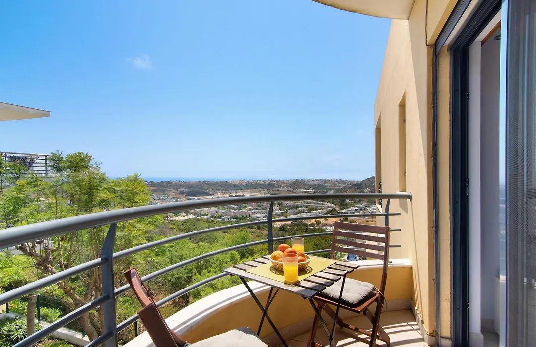 Flat With Pool Marina And Sea View-1