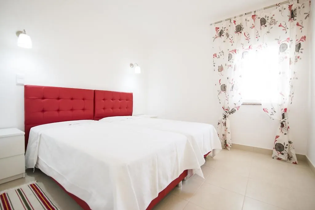 Apartamentos Tio Papel II-1