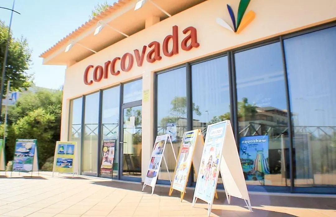 Corcovada, Albufeira, Algarve-1
