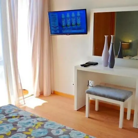 House F Sao Rafael Beach - Free Wifi & Airco, Netflix Ready - 300M From The Beach-3