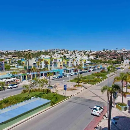 Admirable 1 Bedroom Marina View Apt. Albufeira-3