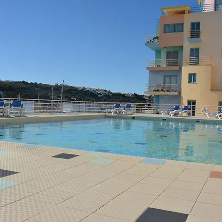 Wonderful Apartment Albufeira Marina 4B 2B-3