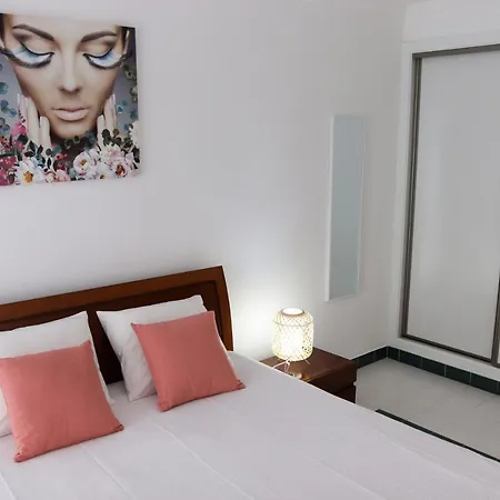 Apartamento Salgados Mar-2