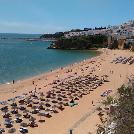 Albufeira Tradicional Beach Apartment-3