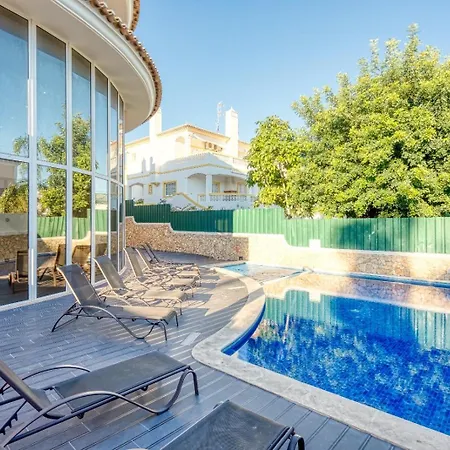 Full Private Villa - 300Sqm Hammam Jacuzzi Heated Pool Billiard Bbq - Ideal & Quiet Location-2