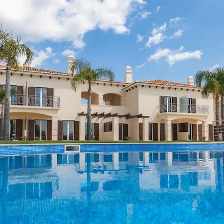 Villa Cascata, 3 Bedroom, Pool, Close To Olhos De Agua-2