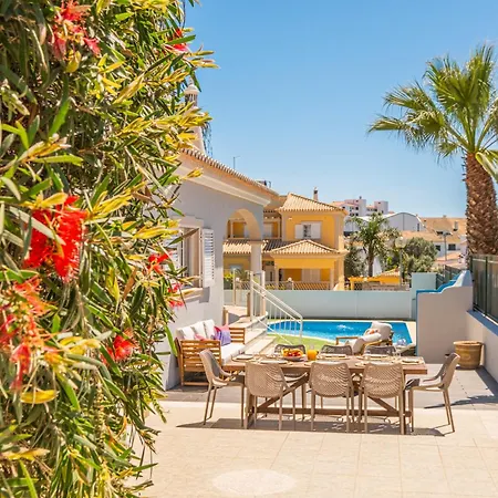 Vicente Mar By Signaturestays-2