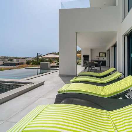 Villa Das Amendoeiras By Hellovacations-3