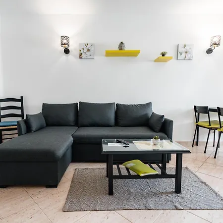 Apartamentos Julieta-2