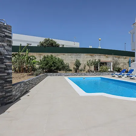 Apart Quinta Dos Martins - Swimming Pool - By Bedzy-2