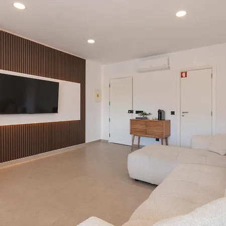 Apartamento em Albufeira - Condomínio com Piscina-3