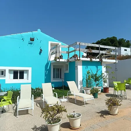 Estudio Dominicana In Albufeira Gale With Portable Ac,Wifi And Parking Place-2