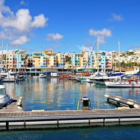 Marina Coast Residence-3