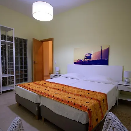 Apartamentos Plaza - Albufeira-3