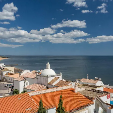 Studio Dream View 50M From The Beach By Interhome-3
