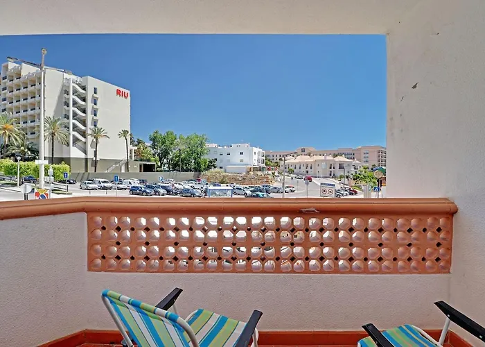 Albufeira Beach 1 By Homing, Portugal