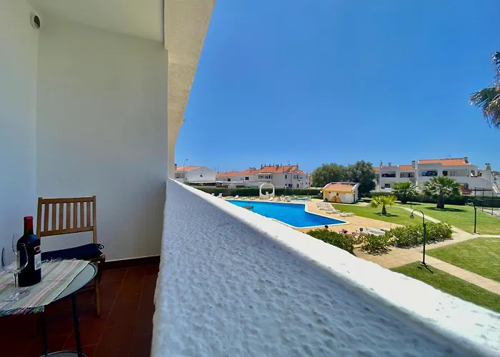 Fresh And Cosy Appt With Pool, Fiber, Largetv, Gaming Room Albufeira, Portugal