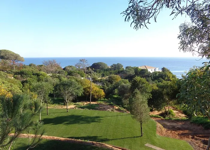 Bicos 101 - Shared Pool - 4 Guests - Albufeira