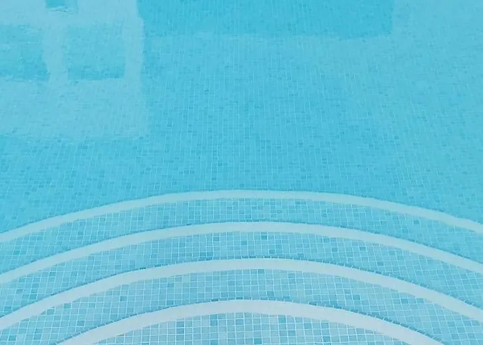 Deluxe In Albufeira Old Town, 200M Walk To Beach, Pool Parking