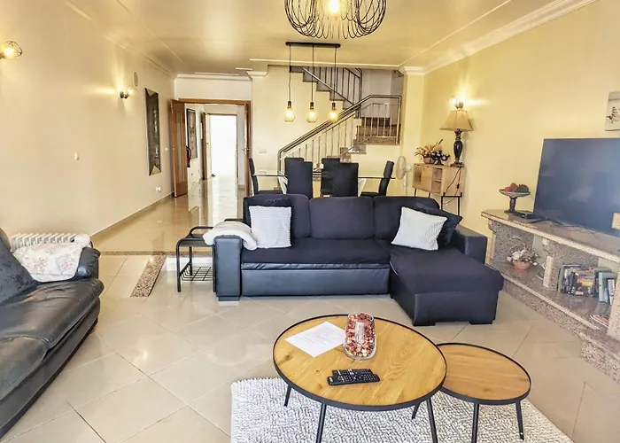 Farm Village- Townhouse 2 Mins From Old Town Albufeira, Portugal