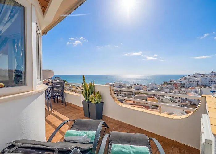 Penthouse Sea View By Holidays