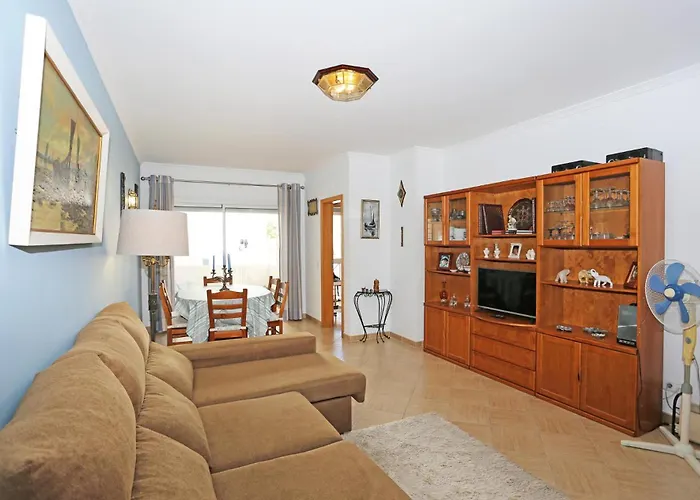 A32 - Lancemar Flat In