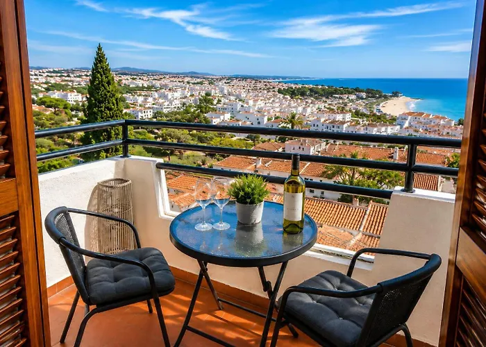 Ocean View Apt, Old Town, Walk To Beach & Restaurants